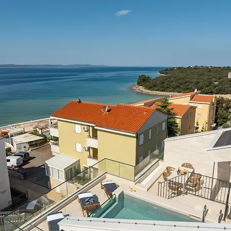 Optasia View Apartman *