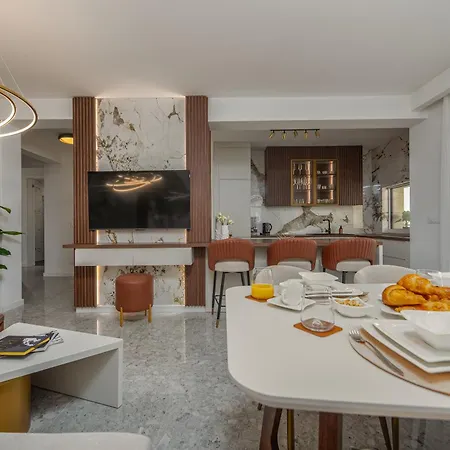 Apartment Optasia View